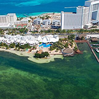 Sunset Marina Resort & Yacht Club — Exterior