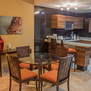 Sunset Plaza Beach Resort & Spa — Sample Living Area