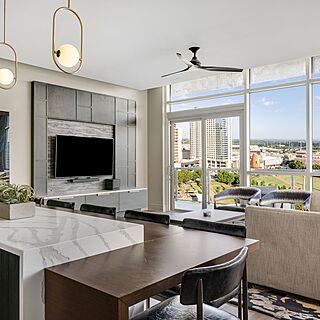 Club Wyndham Atlanta &mdash; Sample living room
