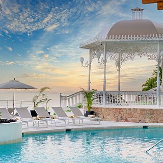 Presidente InterContinental Puerto Vallarta — Pool