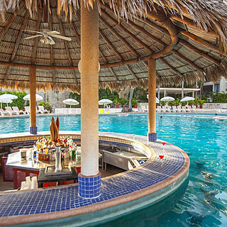 Park Royal Acapulco — Pool