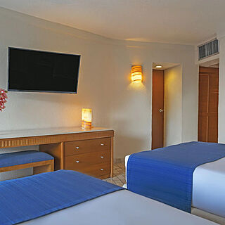 Park Royal Acapulco — Sample Bedroom