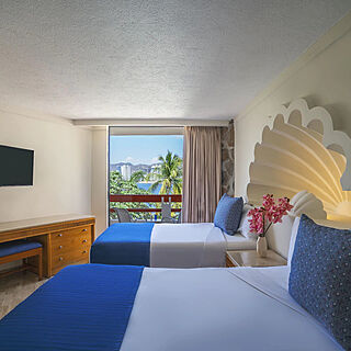 Park Royal Acapulco — Sample Bedroom