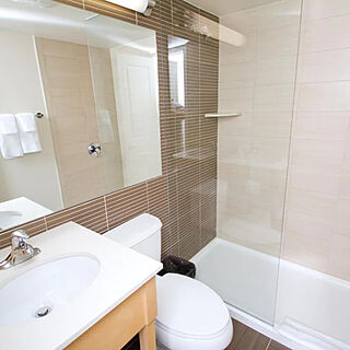 Ocean Club — Sample Bathroom