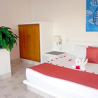 Pacifica Sands — Sample Bedroom