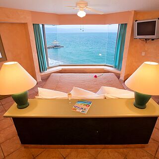 Marina de Oro — Sample Bedroom