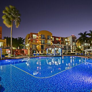 Marina el Cid Hotel & Yacht Club — Pool