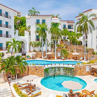 Hotel Marina Resort & Beach Club &mdash; Pool