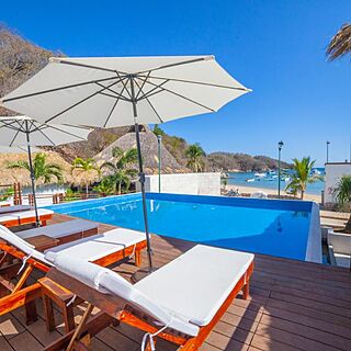 Hotel Marina Resort & Beach Club &mdash; Pool