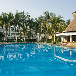 Sea Garden Acapulco — Exterior
