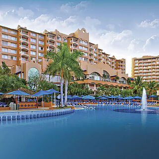 Azul Ixtapa — Exterior