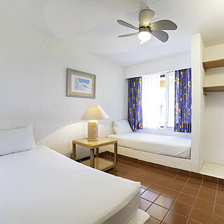 La Rinconada Santa Fe — Sample Bedroom