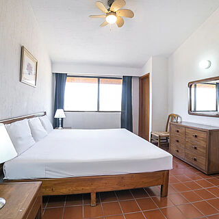 La Rinconada Santa Fe — Sample Bedroom