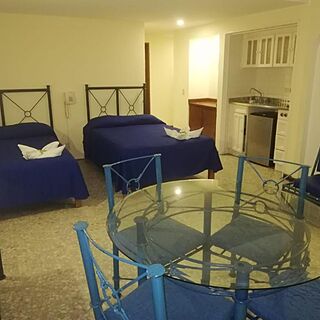 Las Torres Gemelas — Sample Unit