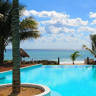 Le Reve Hotel & Spa — Pool