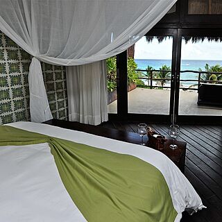 Le Reve Hotel & Spa — Sample Bedroom