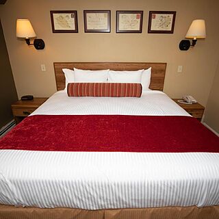 InnSeason Resorts Pollard Brook — Sample Bedroom
