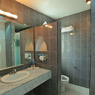 Villa Bejar Cuernavaca — Sample Bathroom
