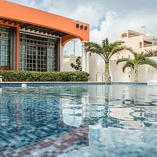 Isla Dorado — Pool