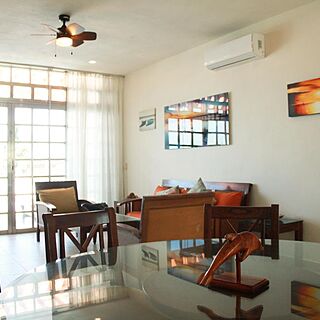 Isla Dorado — Sample Dining Area