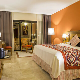 Grand Palladium Colonial Resort & Spa &mdash; Sample Bedroom