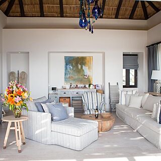 Esperanza - An Auberge Resort — Sample Living Area