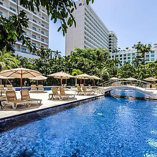 Emporio Acapulco — Pool