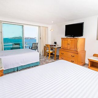 Emporio Acapulco — Sample Bedroom