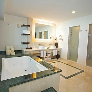 Grand Park Royal Cancun — Sample Bathroom