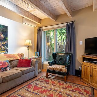 Las Brisas de Santa Fe &mdash; Sample Living Area