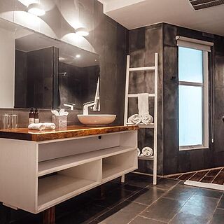 Bahia del Sol Beach Resort &mdash; Sample Bathroom