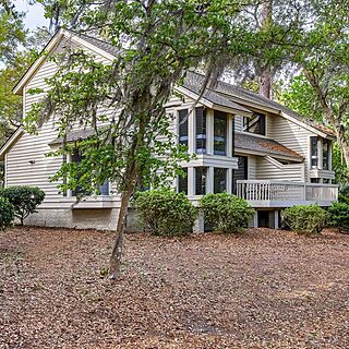 Swallowtail at Sea Pines Resort — Exterior