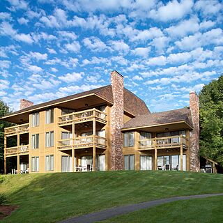Summit Resort — Exterior