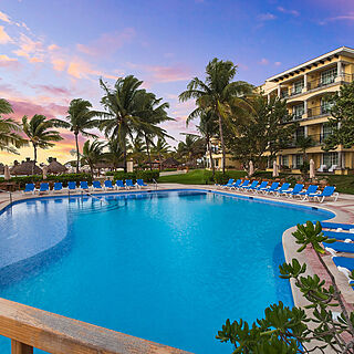 El Cid Hotel Marina Riviera Maya — Pool