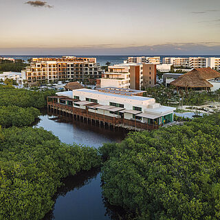 Ventus Ha at Marina El Cid Spa & Beach Resort — Aerial view