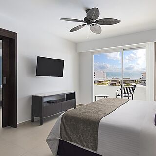 Ventus at Marina El Cid Spa & Beach Resort