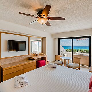 Royal Solaris Cancun — Sample Bedroom