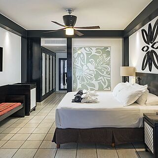 Ocean Coral & Ocean Turquesa &mdash; Sample Bedroom