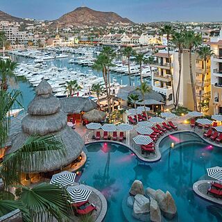 Marina Fiesta Resort — Pool