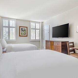 Lagoon Tower by Hilton Grand Vacations — Sample Studio Unit