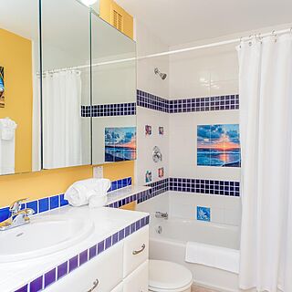 Capri by the Sea &mdash; Sample Bathroom