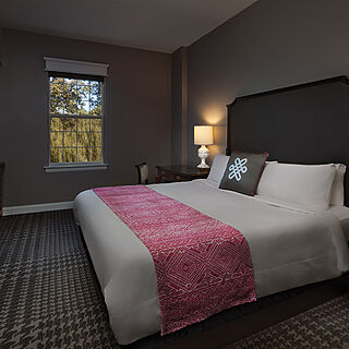 Marriott's Manor Club at Ford's Colony — Sample two bedroom villa guest bedroom