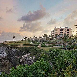The Crane, a Hilton Grand Vacations Club — Exterior