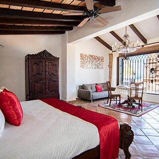 BellView Hotel Boutique — Sample Bedroom