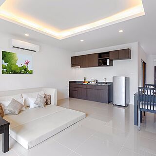 Club Unique at Patong Bay Hill Resort — Sample Living Area