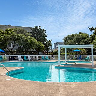 Atlantic Beach Resort &mdash; Pool