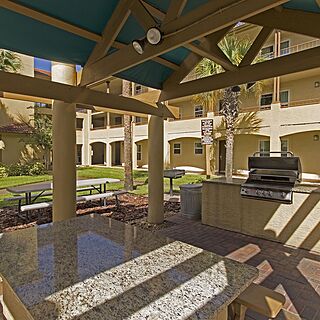 Westgate Blue Tree Resort — Picnic Area