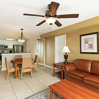 Westgate Towers — Sample living area in one- and two-bedroom villas