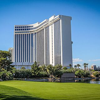 Westgate Las Vegas Resort & Casino &mdash; Property Exterior