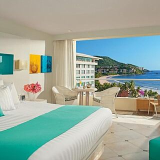 Sunscape Dorado Pacifico Ixtapa — Sample Bedroom